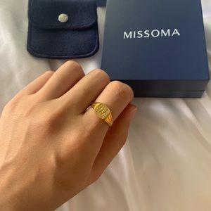 Missoma Lucy Williams Square Coin Signet Ring